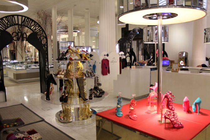 3 phong cách thiết kế thi công nội thất showroom khiến khách hàng phải mê mẩn 3 Thiết kế thi công nội thất showroom 1